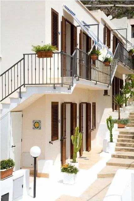 Apartment La Plaza Residence Levanzo