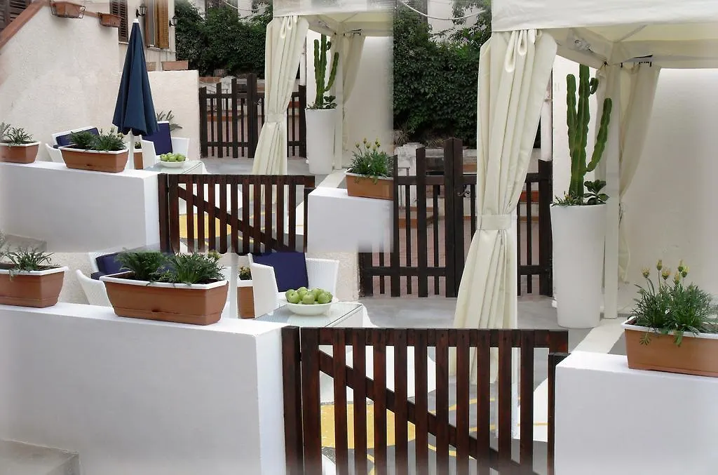 Apartment La Plaza Residence Levanzo