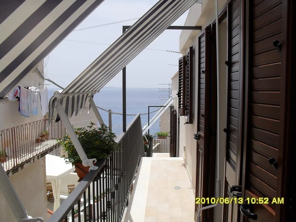 La Plaza Residence Levanzo Apartment